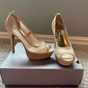 Jennifer Lopez Beige Mesh Peep Toe Heels